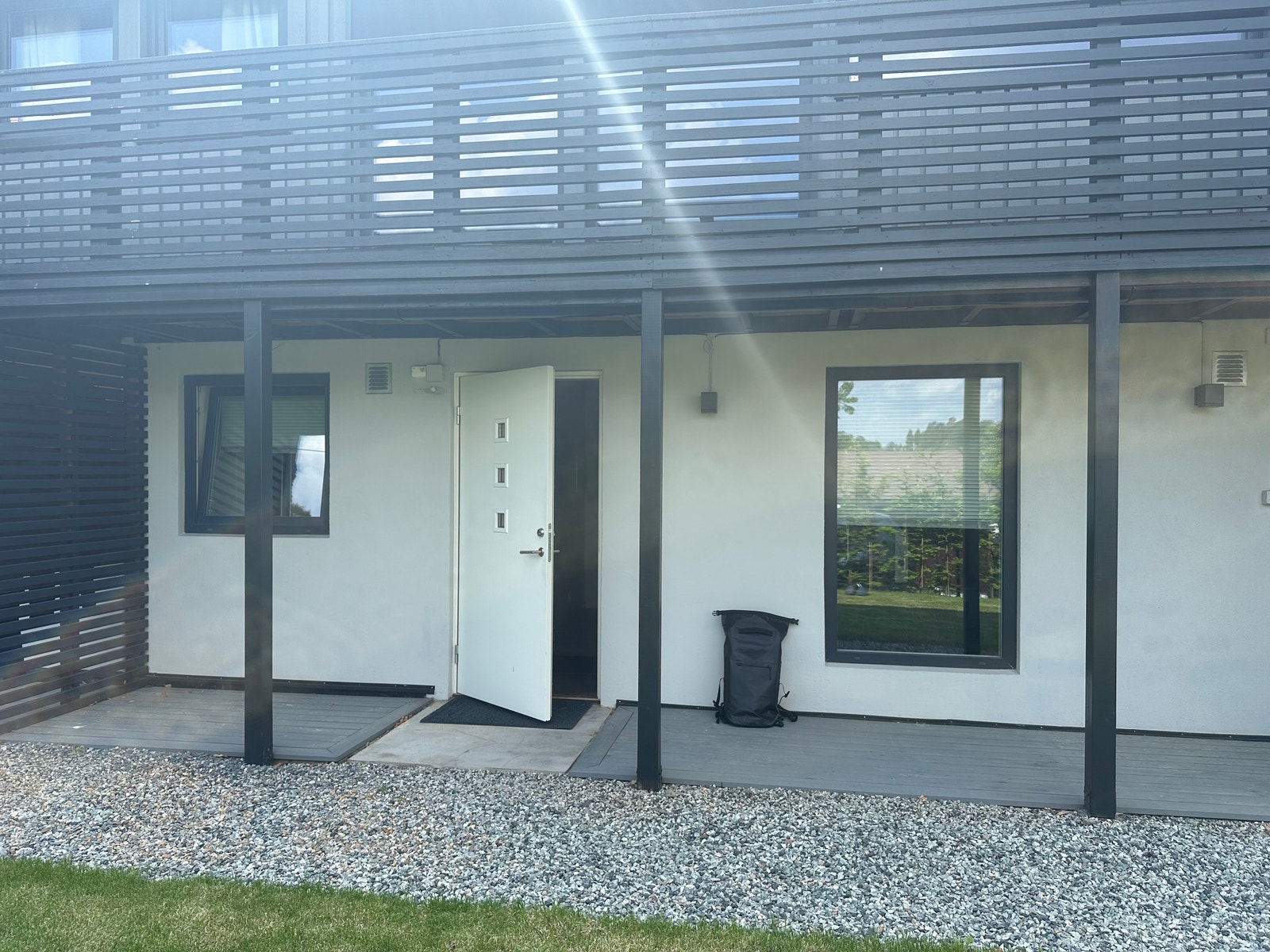 Separat inngang. Markterrasse Galleribilde