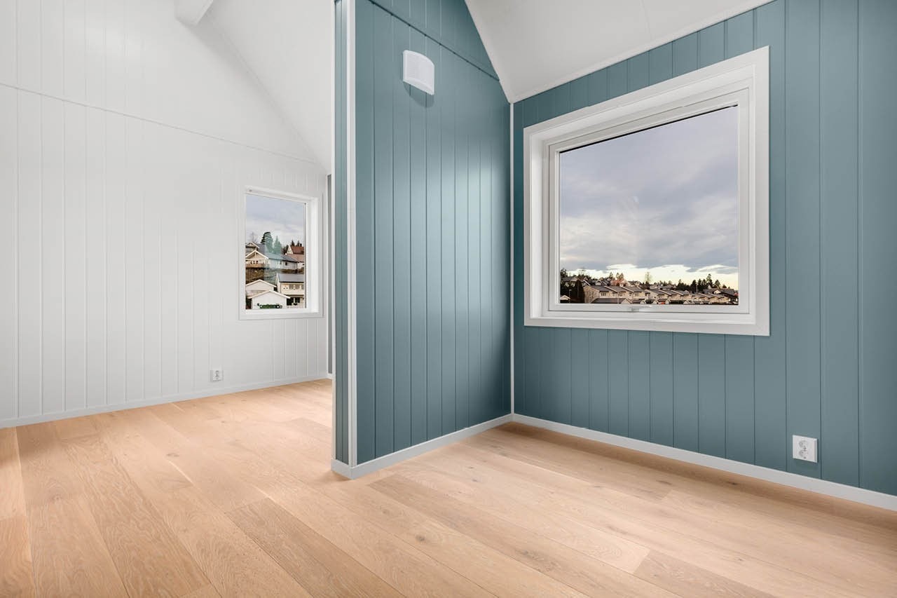 Loftstue og soverom i 3. etasje, her vist som åpen løsning mellom rommene. Foto fra samme boligtype i byggetrinn 1 Galleribilde