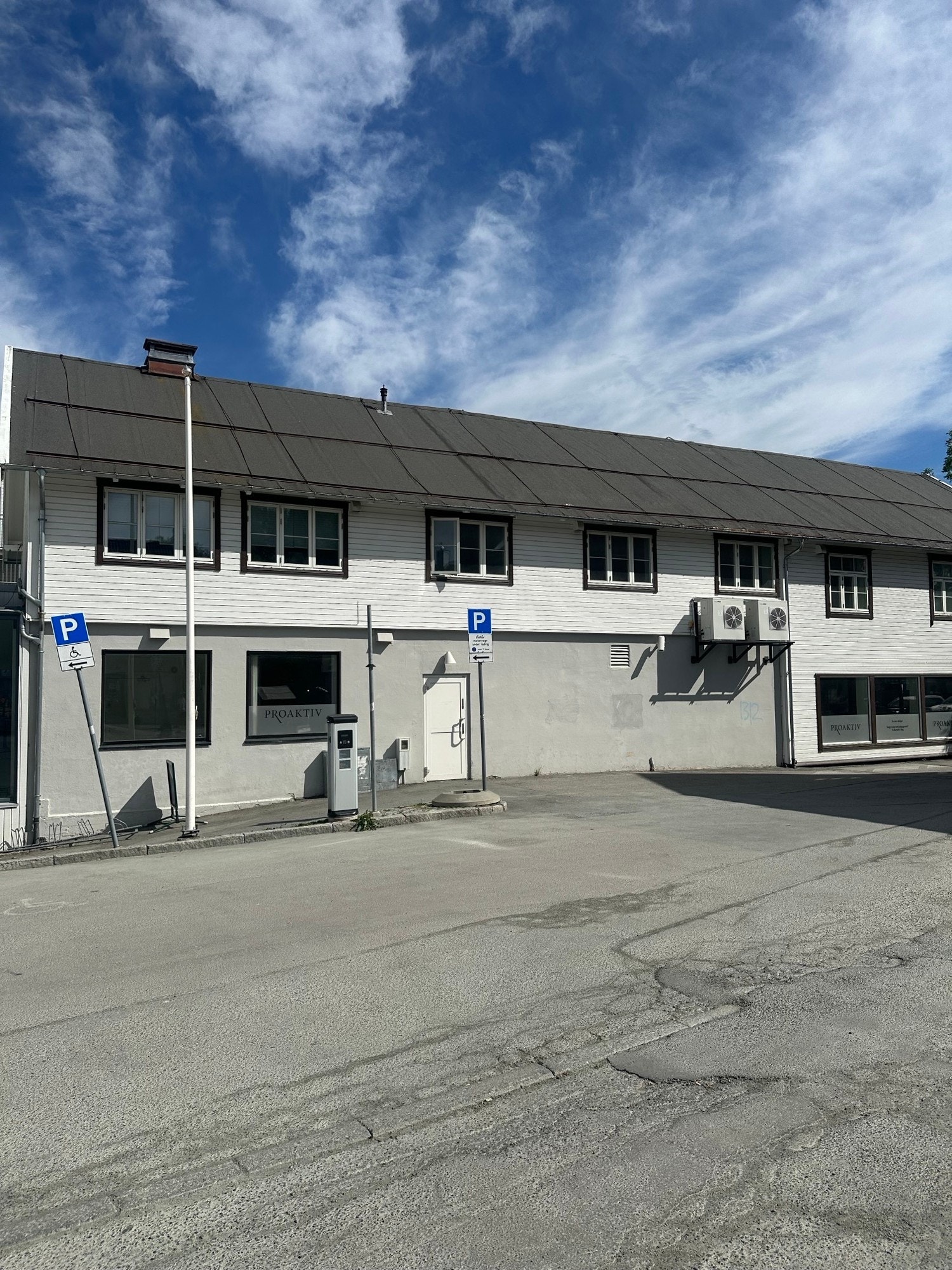 Inngangsdør Galleribilde