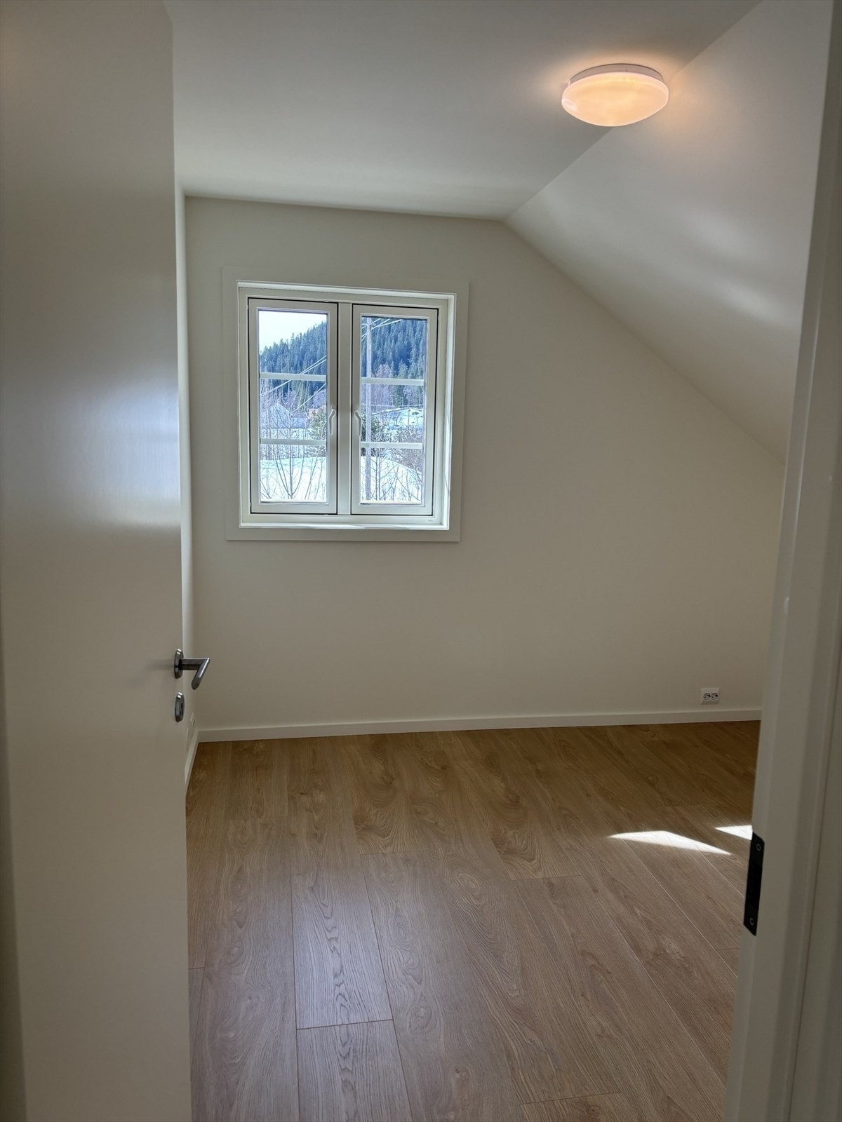 Soverom loftsetasje Galleribilde