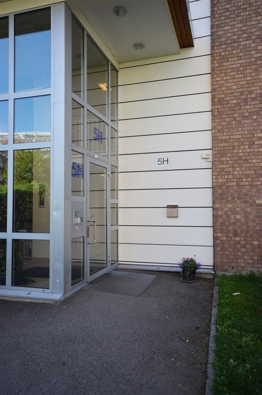 Inngangsparti Galleribilde
