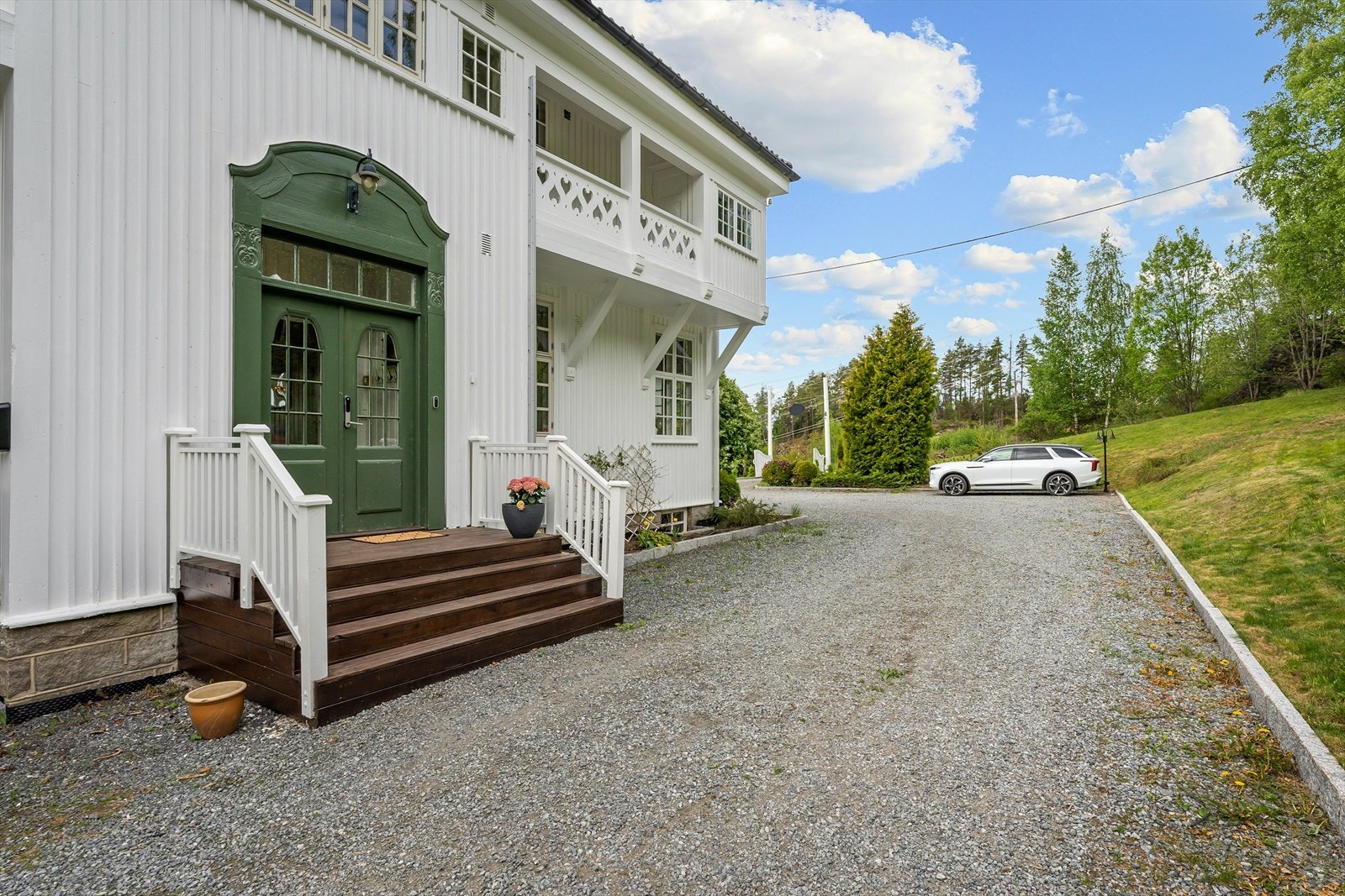 Meget representative hovedinngang Galleribilde