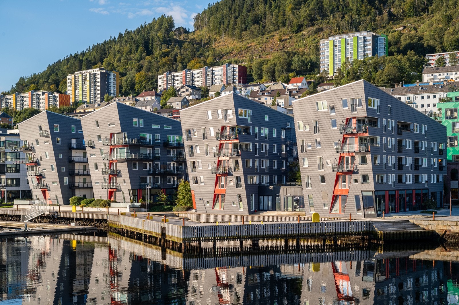 Et meget etterspurt og veldrevet borettslag med flotte promenader som pryder hele området. Galleribilde