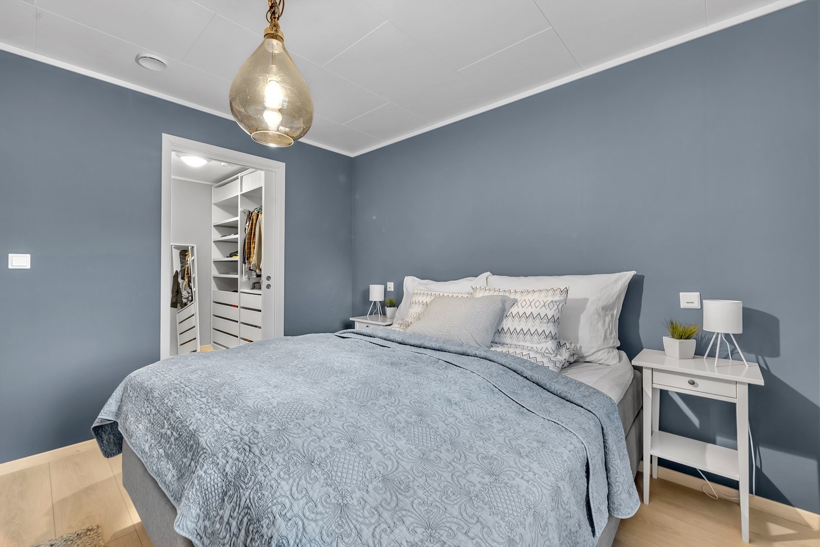 Innenfor soverommet finner vi noe alle soverom trenger Galleribilde