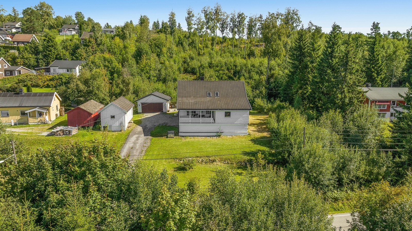 Her er det mye plass for familie, venner og hyggelige utestunder. Galleribilde