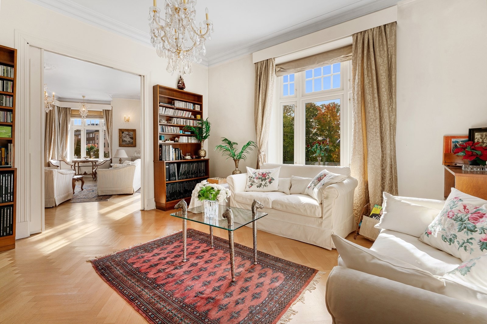 Stue 2. Galleribilde