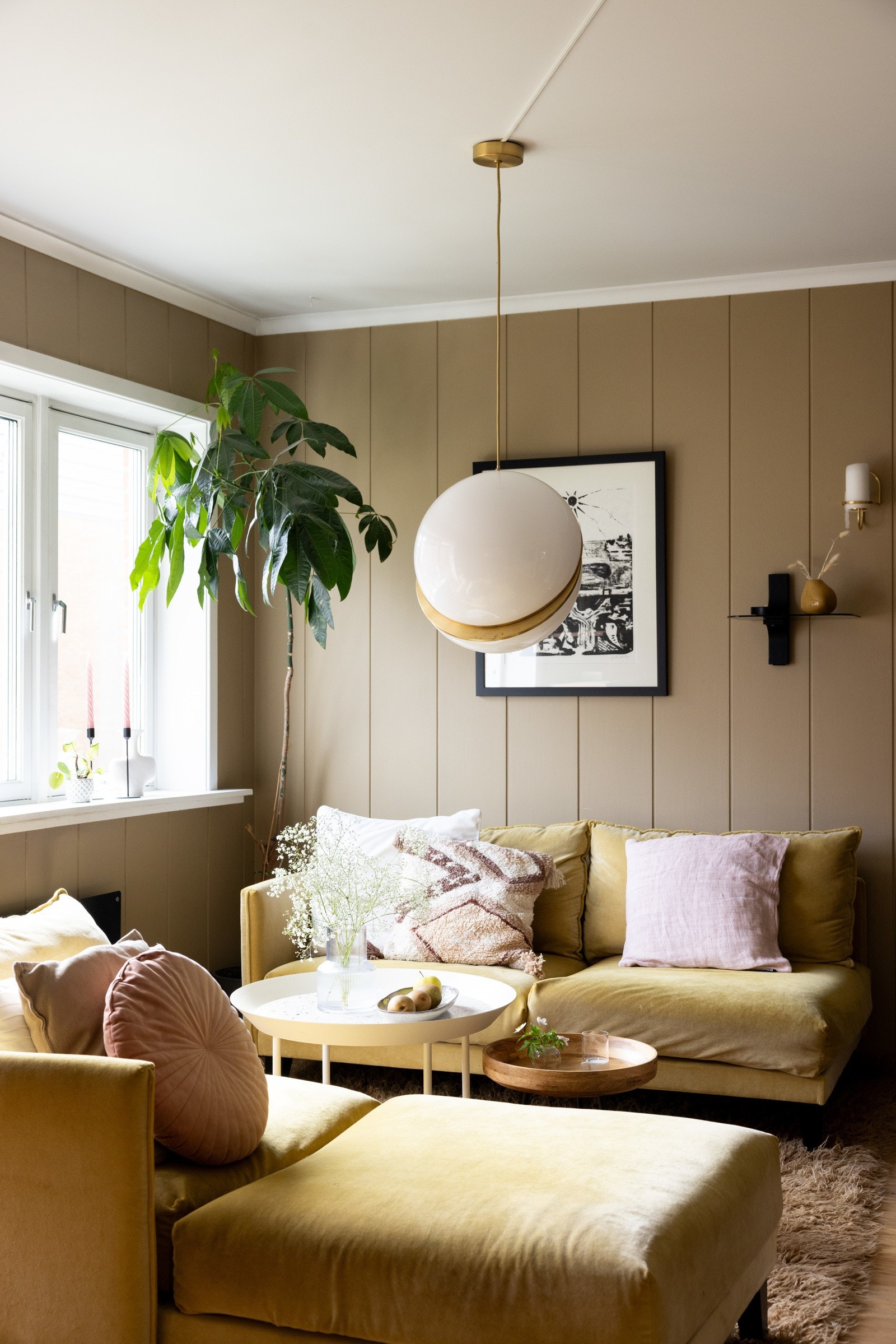 Her er det en funksjonell planløsning hvor man enkelt kan dele inn i hyggelige soner. Galleribilde
