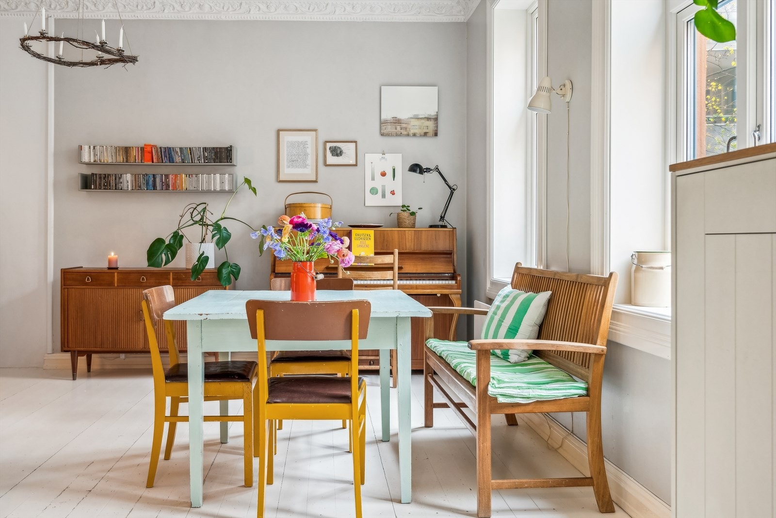 Velkommen til en klassisk og sjarmerende 3-roms, sentralt på Enerhaugen. Galleribilde