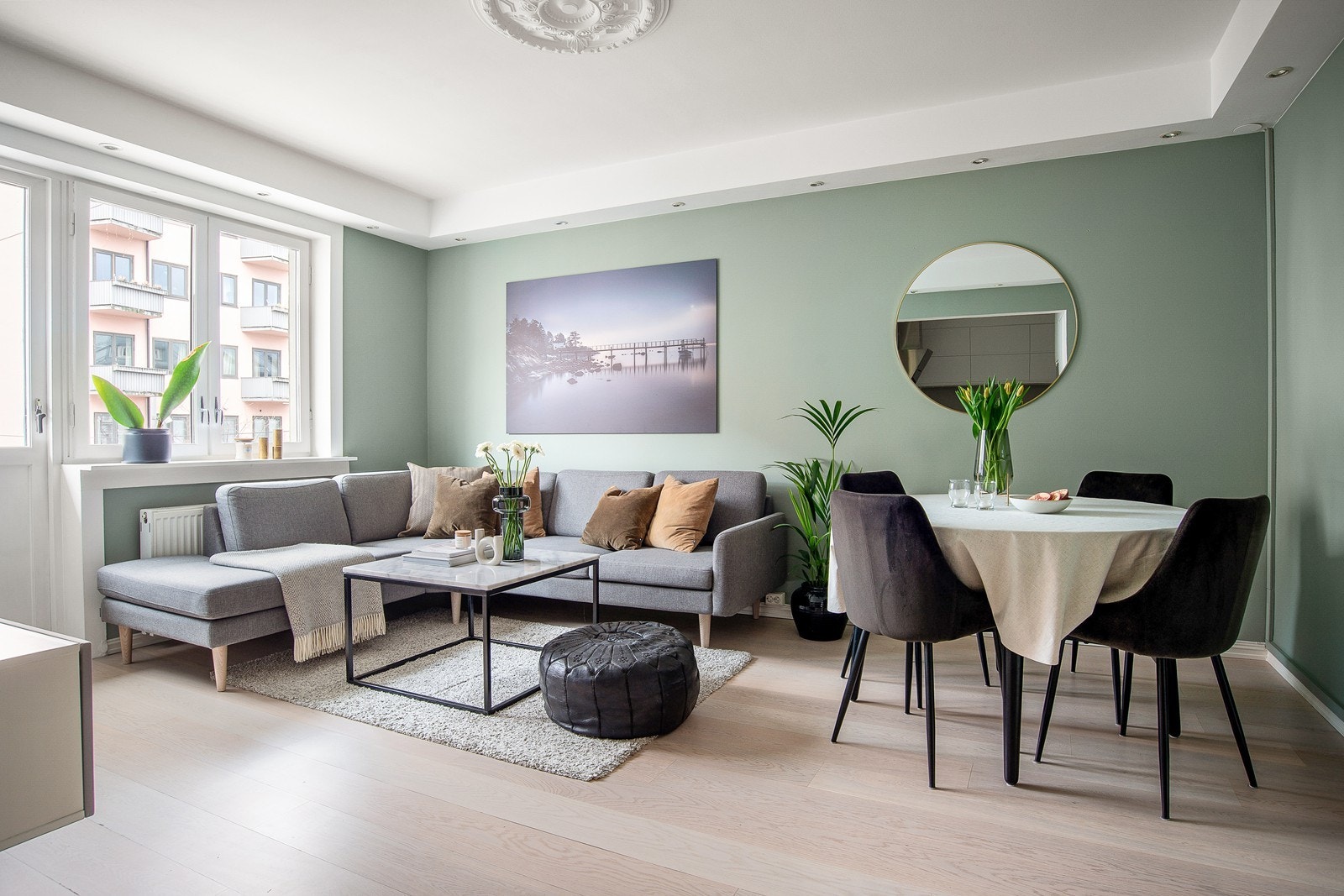 Lys og innbydende 3-roms med supersentral beliggenhet i Bogstadveien Galleribilde