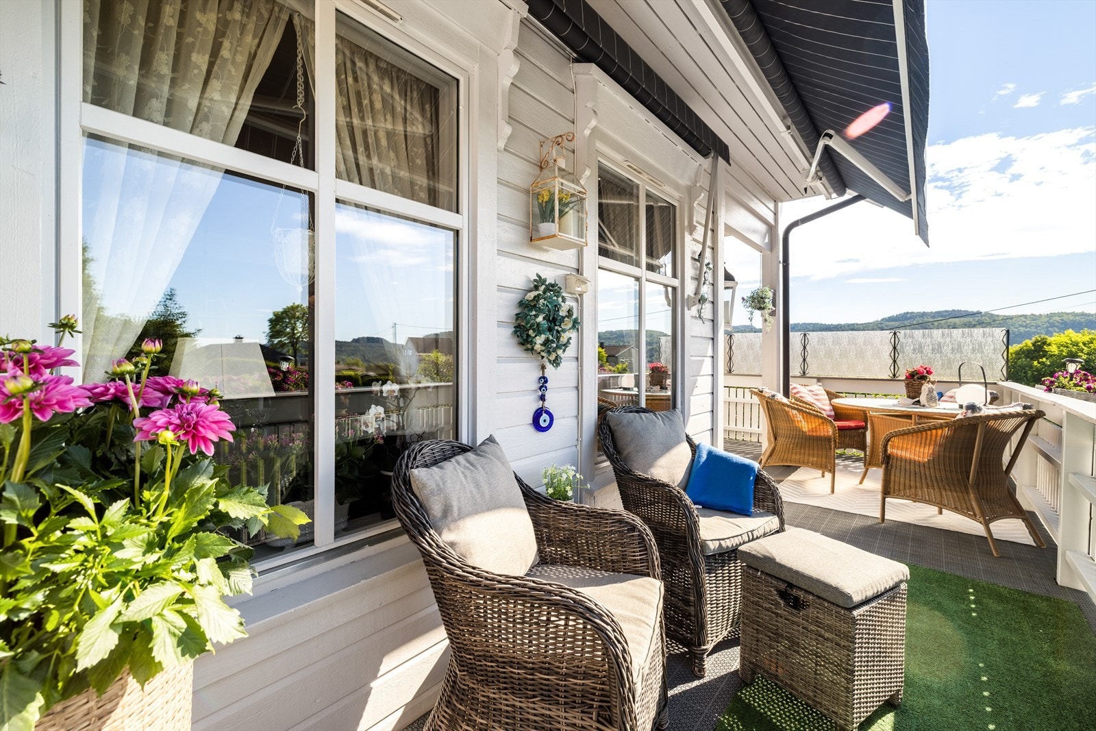 Boenhet 33C ligger mot øst og har fra stuen utgang til en sydvendt, usjenert veranda. Verandaen er delvis overbygget ut fra stue. Galleribilde