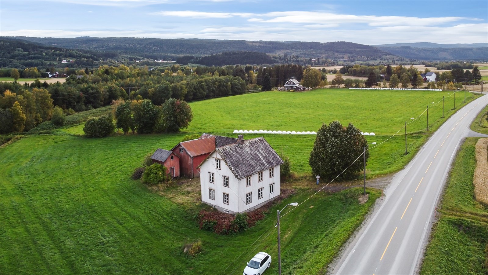 Heimdal Eiendomsmegling ønsker velkommen til Selbuvegen 2037! Galleribilde