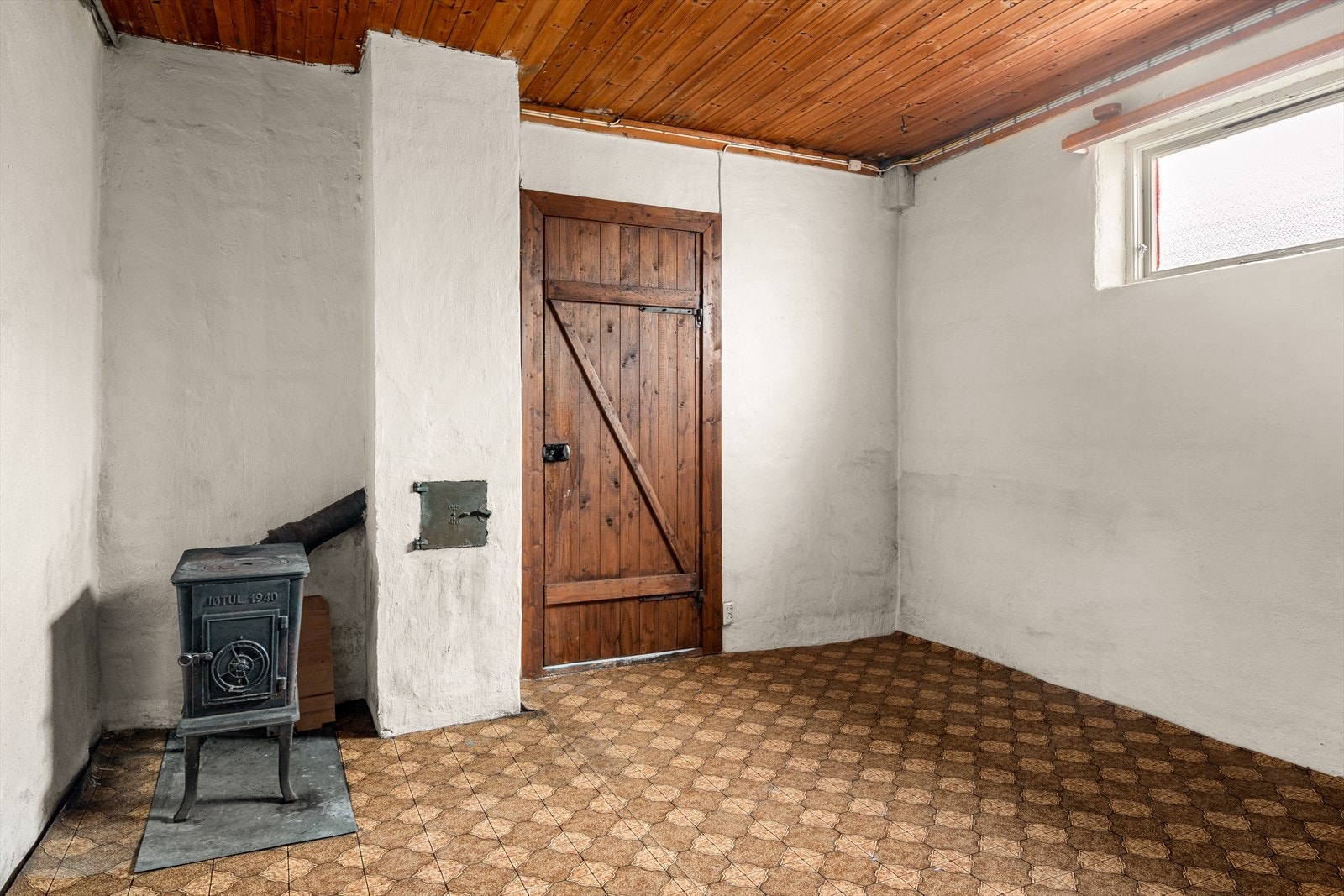 Fra gang har man tilkomst til vaskekjeller. Galleribilde