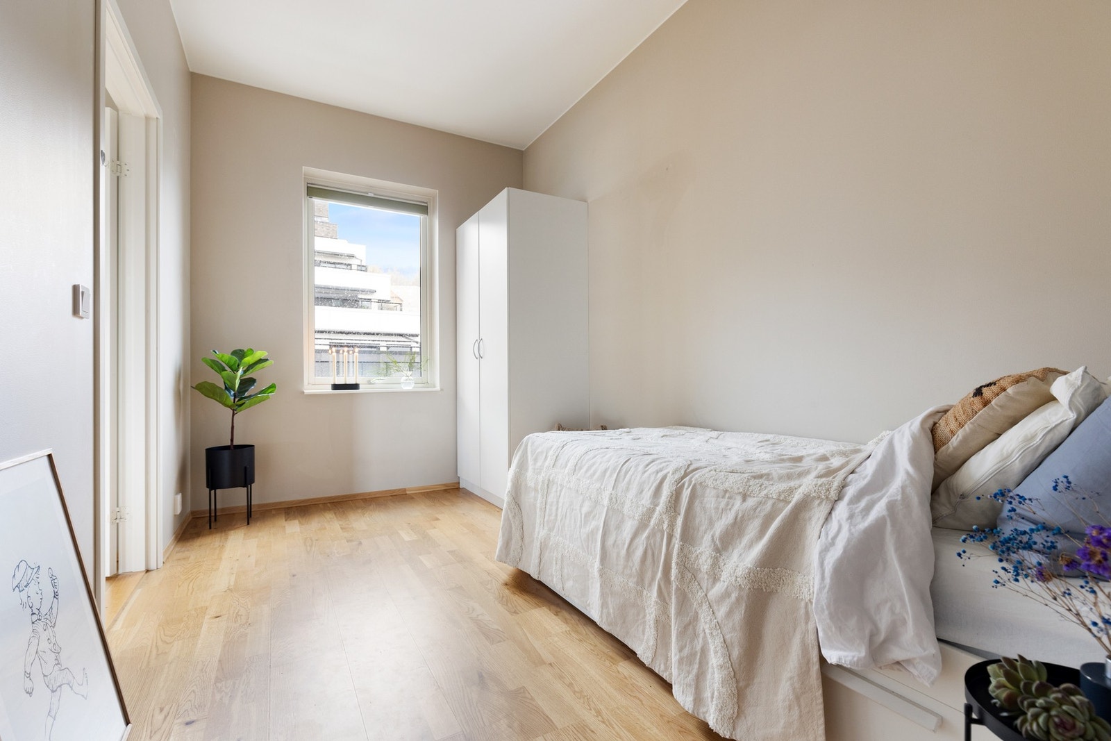 Rommene er perfekt som barnerom, gjesterom eller kontor. Galleribilde