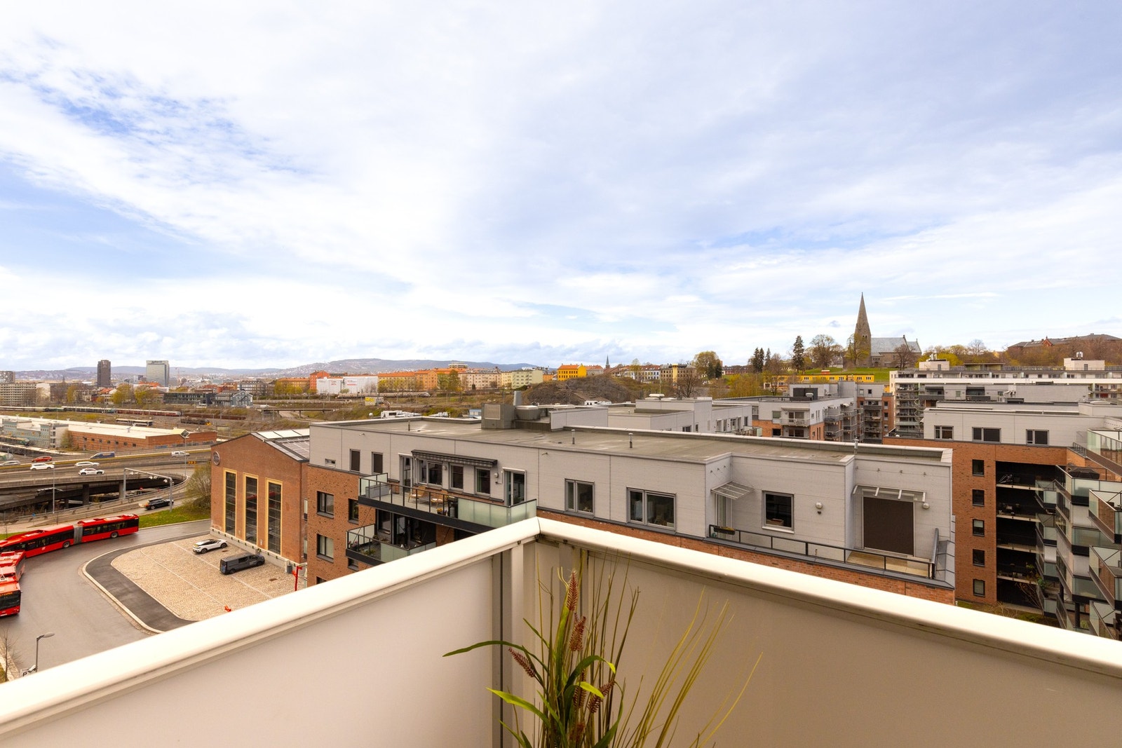 Perfekt å starte dagen med en morgenkaffe og denne utsikten. Galleribilde