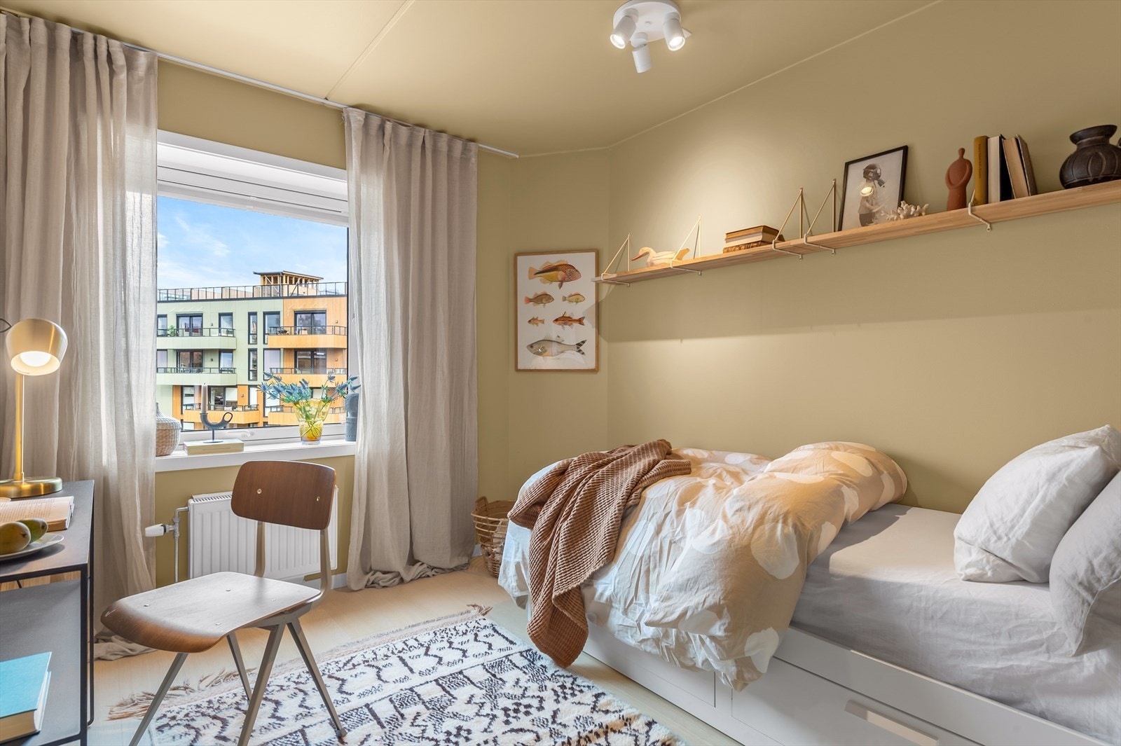 Soverom 2 egner seg godt som barnerom, gjesterom eller kontor Galleribilde