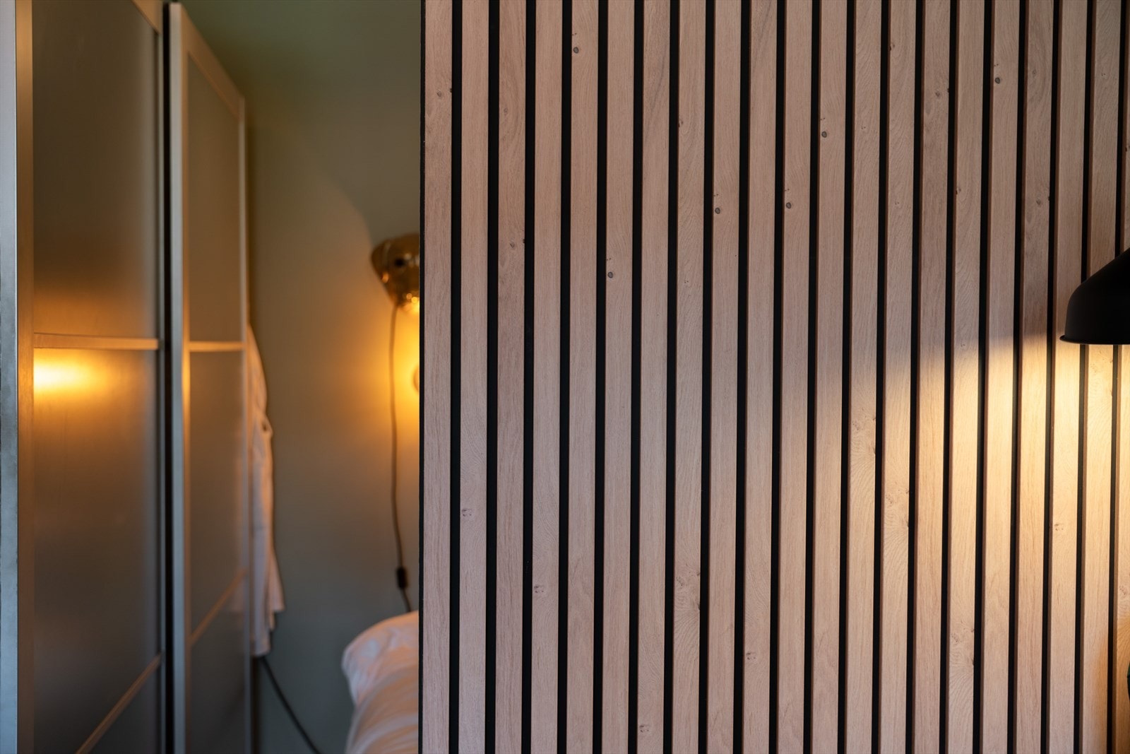 Her er det lagt mye kjærlighet i de ekstra detaljene som skaper et gjennomført og helhetlig uttrykk i boligen. Galleribilde