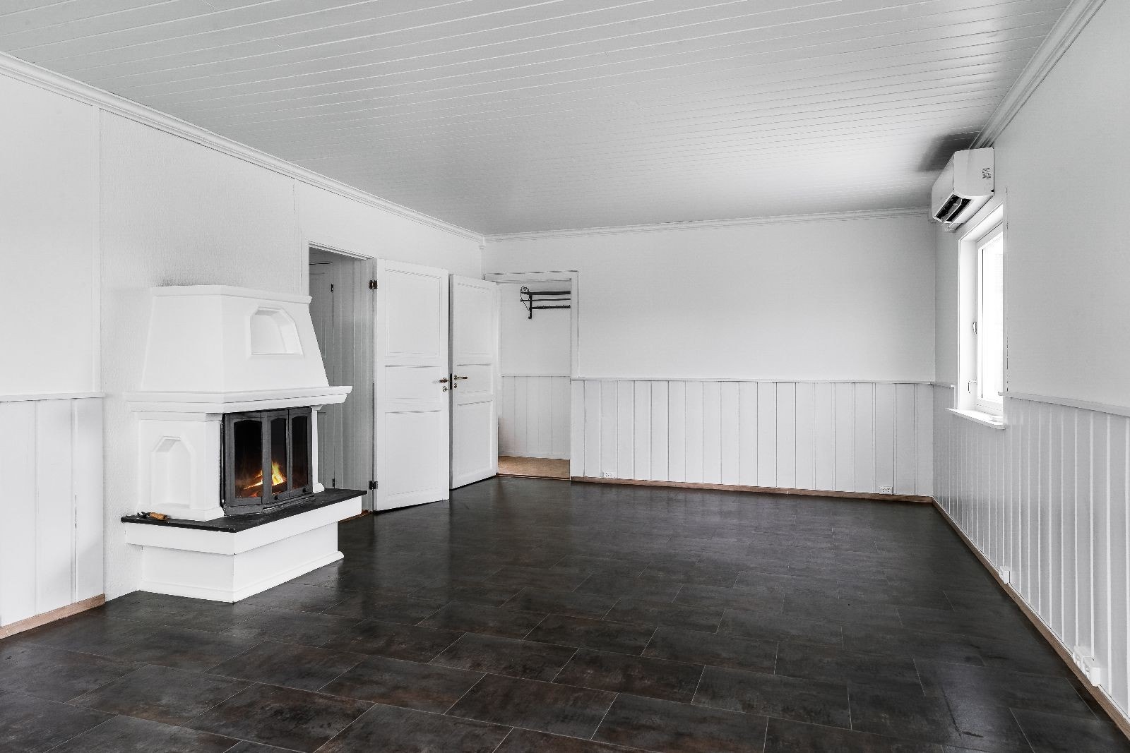 Gode møbleringsmuligheter. Lyst og fint Galleribilde