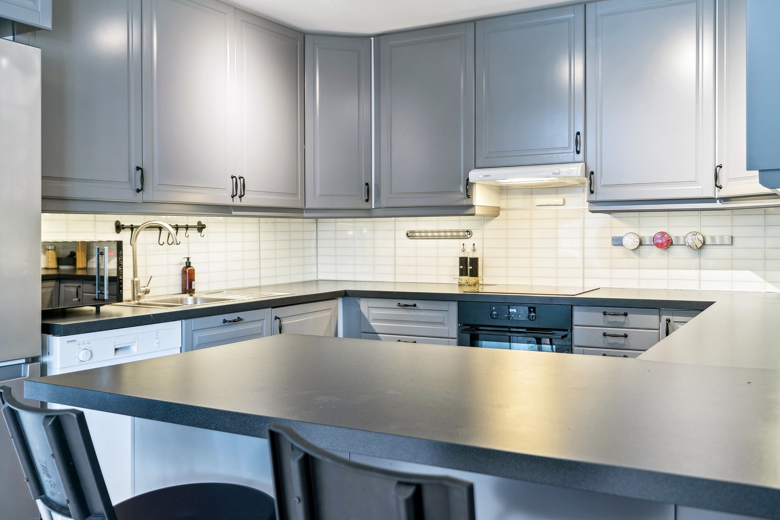 Barløsning på enden av kjøkkenet Galleribilde