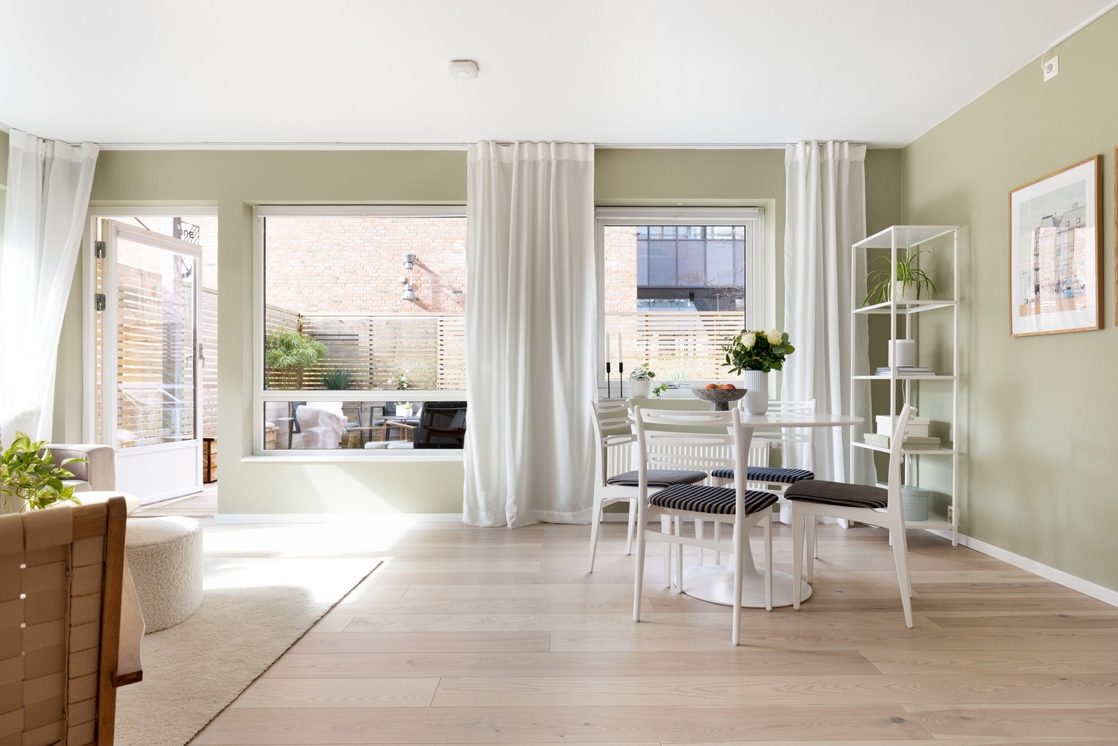 Leiligheten sto nyoppført i 2008 og holder en god innvendig standard. Galleribilde