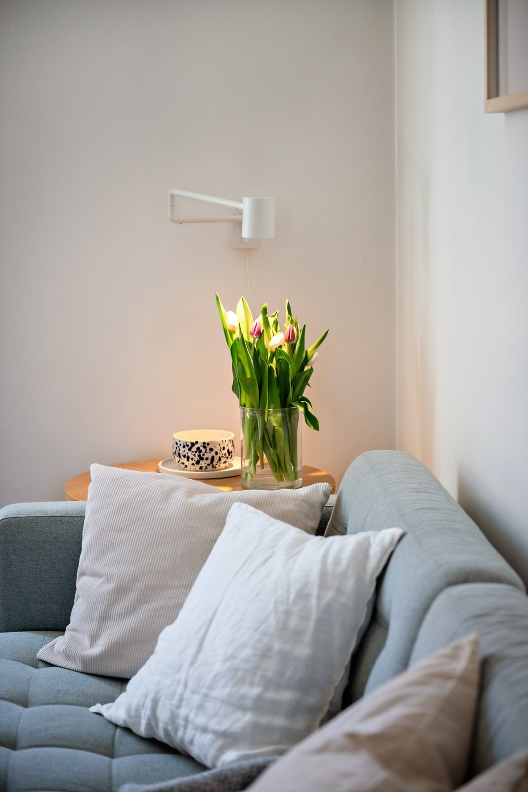 Leiligheten disponerer en kjellerbod på 6 m² og loftsbod på 2 m². Galleribilde