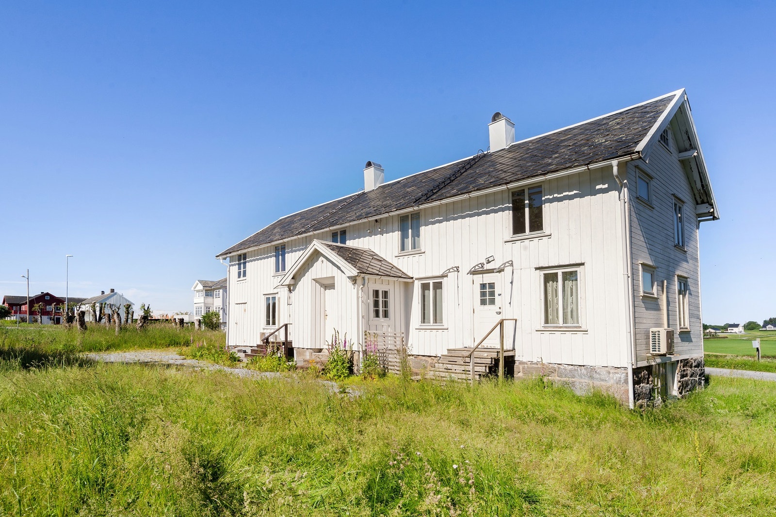 Velkommen til Hustadvegen 403! Galleribilde