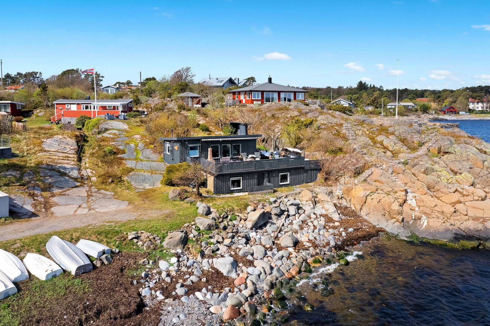 Nærmere sjøen kommer du ikke Galleribilde