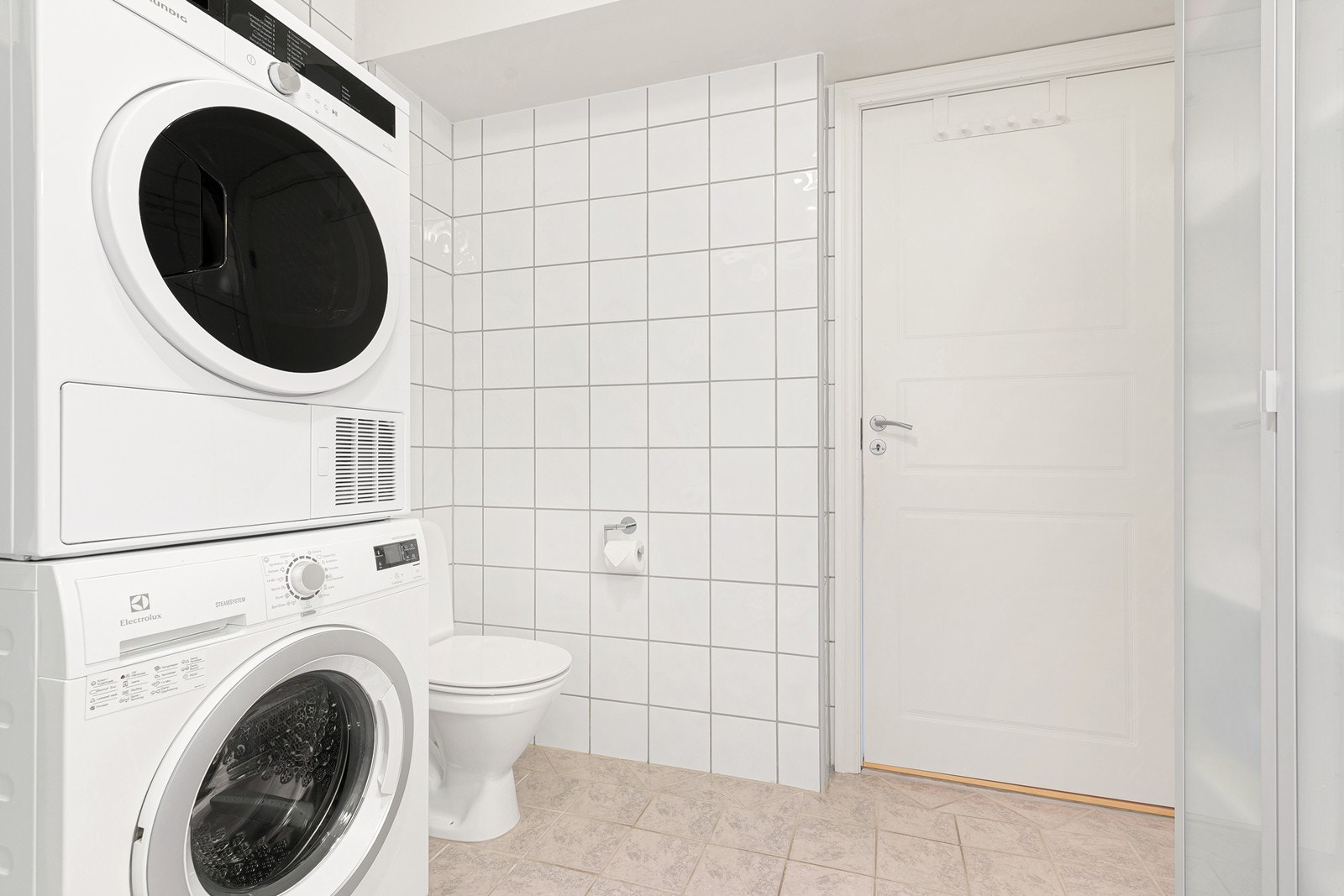 Opplegg for vaskemasin og tørketrommel Galleribilde