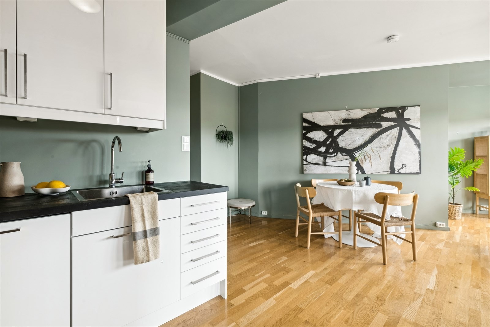 Leiligheten ble malt i 2021. Galleribilde