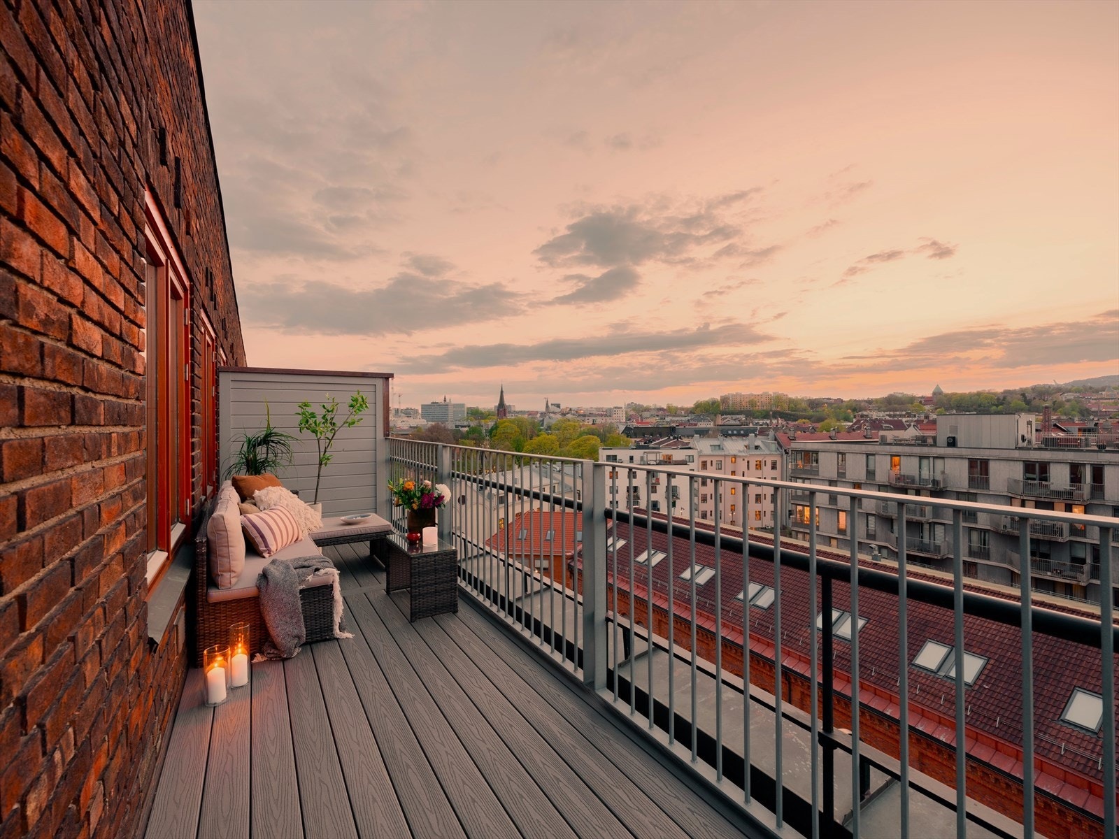 Velkommen til Trondheimsveien 5D - En fantastisk topp- og endeleilighet med 33 kvm solrik, privat takterrasse. Galleribilde