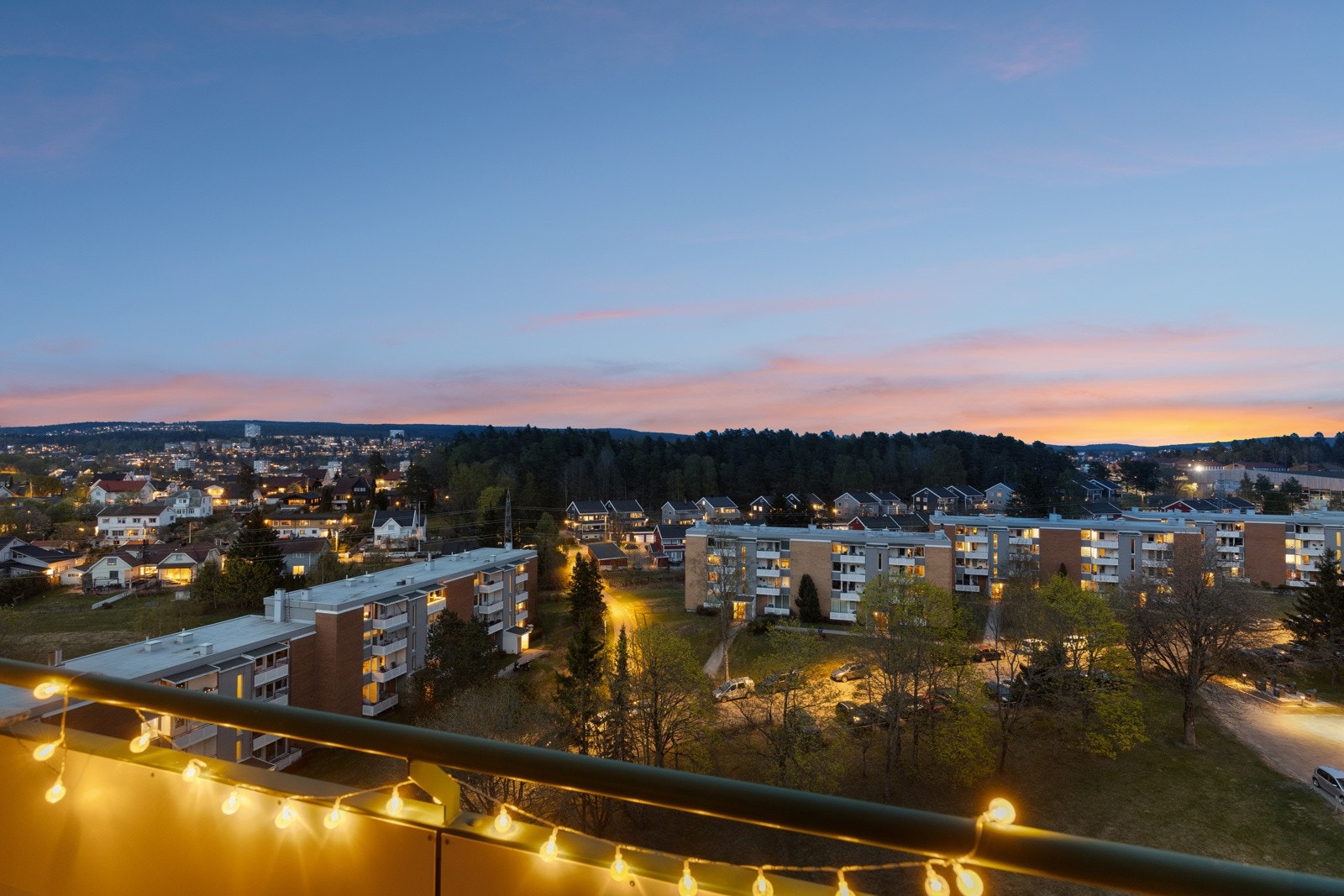 Utsikt fra balkong Galleribilde