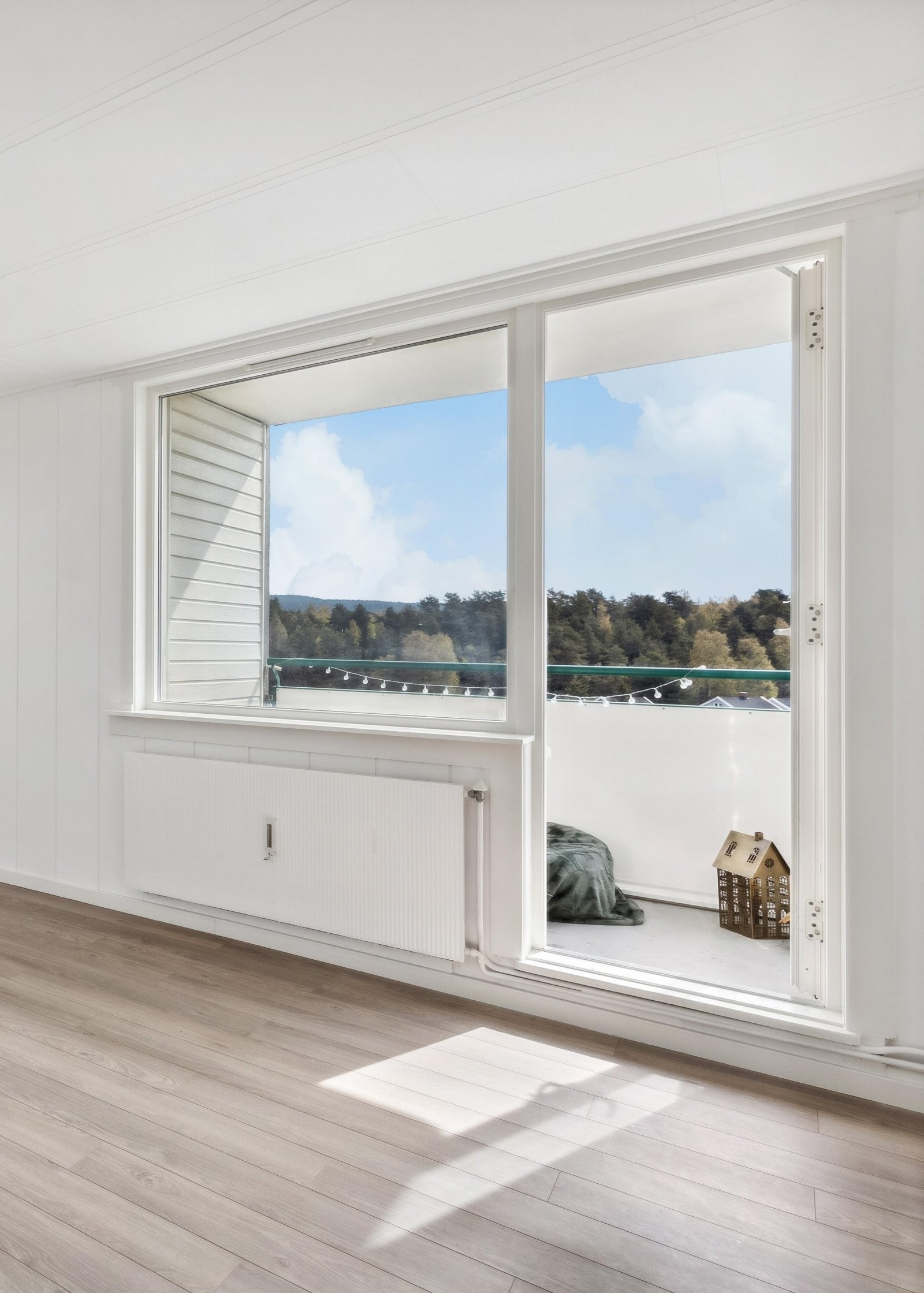 Store vinduer gir mye lys Galleribilde