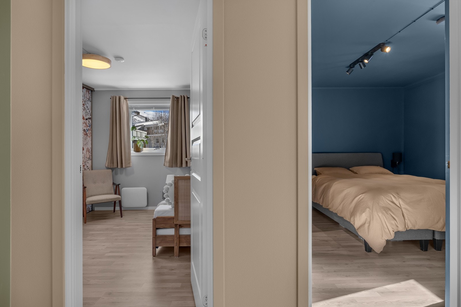 Soverommene er plassert mot bakgården Galleribilde