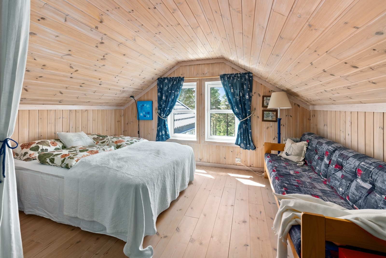 Loftstue/soverom i 2. etg. Galleribilde