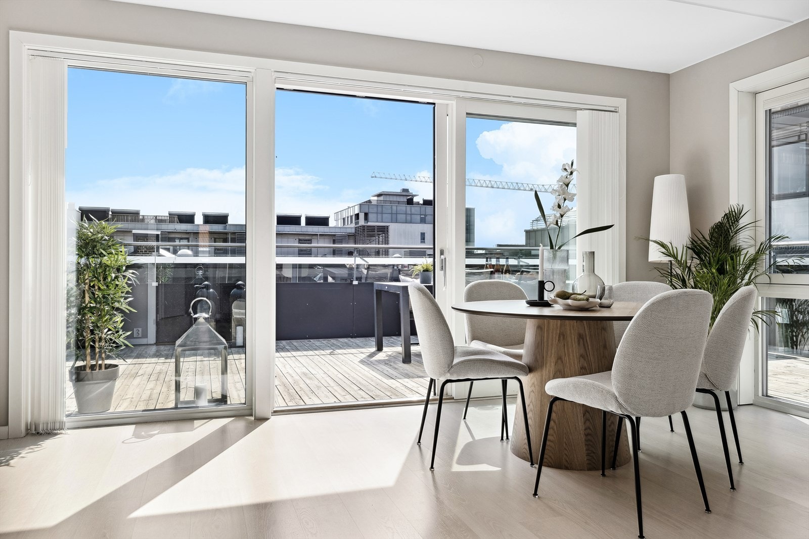 Leiligheten har balansert ventilasjon, som skaper et godt og behagelig inneklima Galleribilde