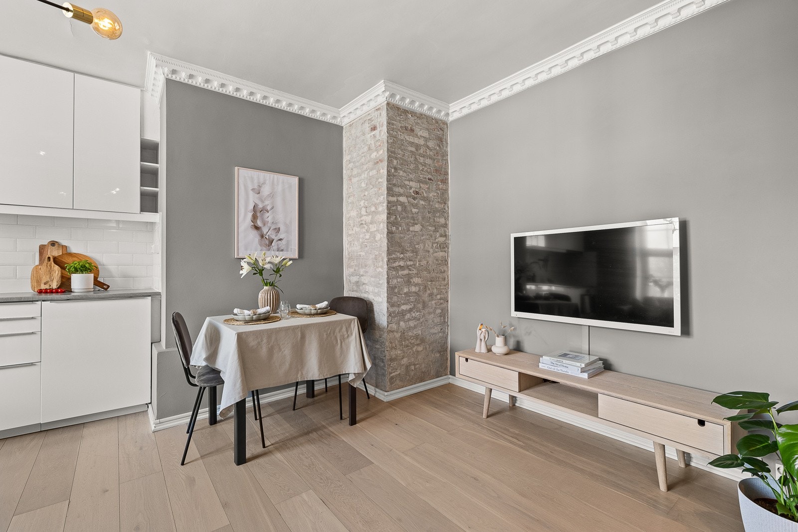 Leiligheten oppleves som tidsriktig og moderne. Galleribilde