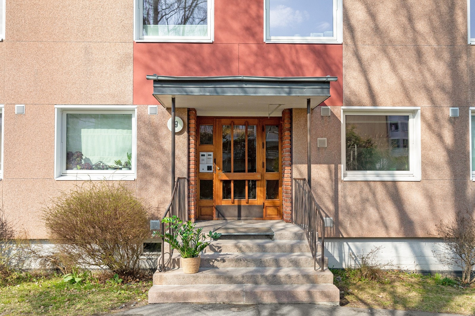 Inngangsparti Galleribilde