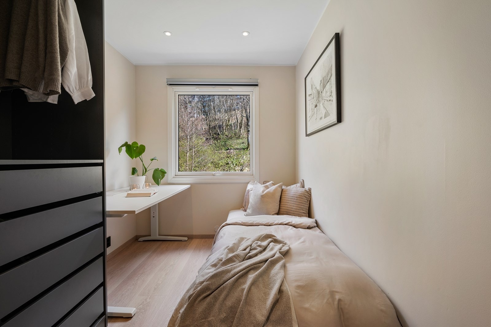 - Soverom 2 måler 7,3m² - Galleribilde