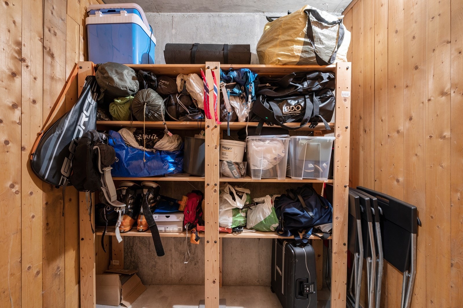 - Leiligheten disponerer 2 eksterne boder - gull for ekstra oppbevaring av sesongutstyr o.l. - Galleribilde