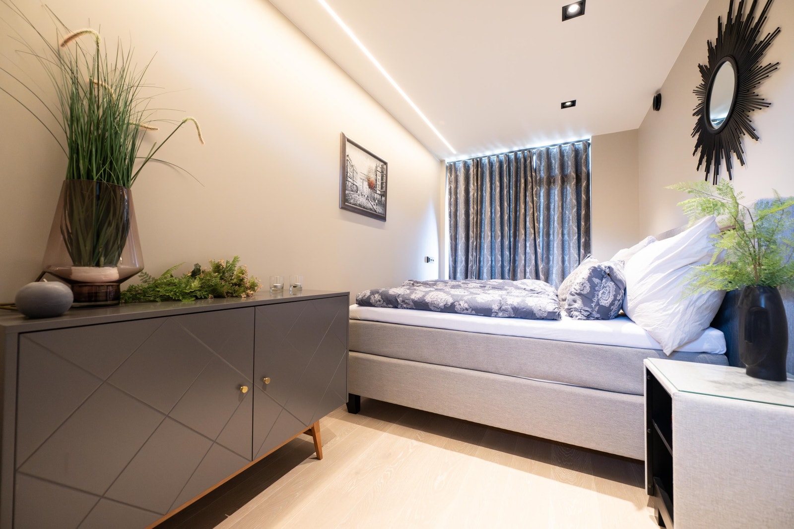 Boligen har totalt 6 soverom inkludert 1 sovealkove Galleribilde