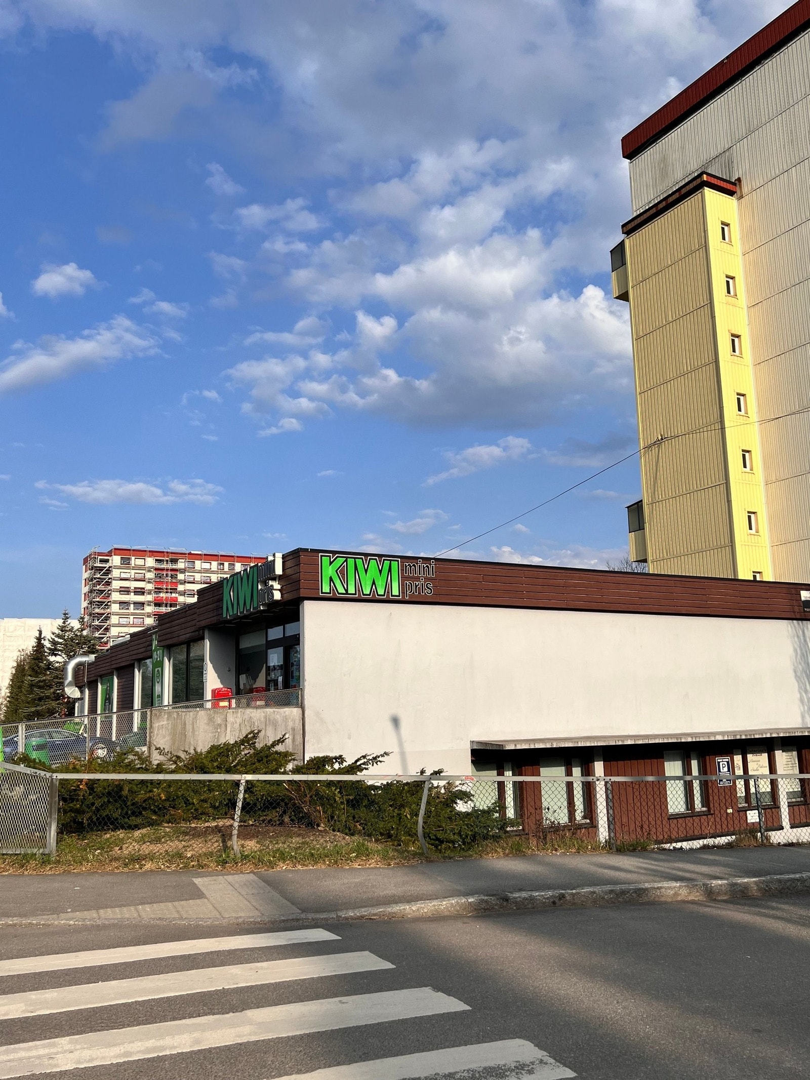 Nærbutikken ligger 150 meter unna. Galleribilde