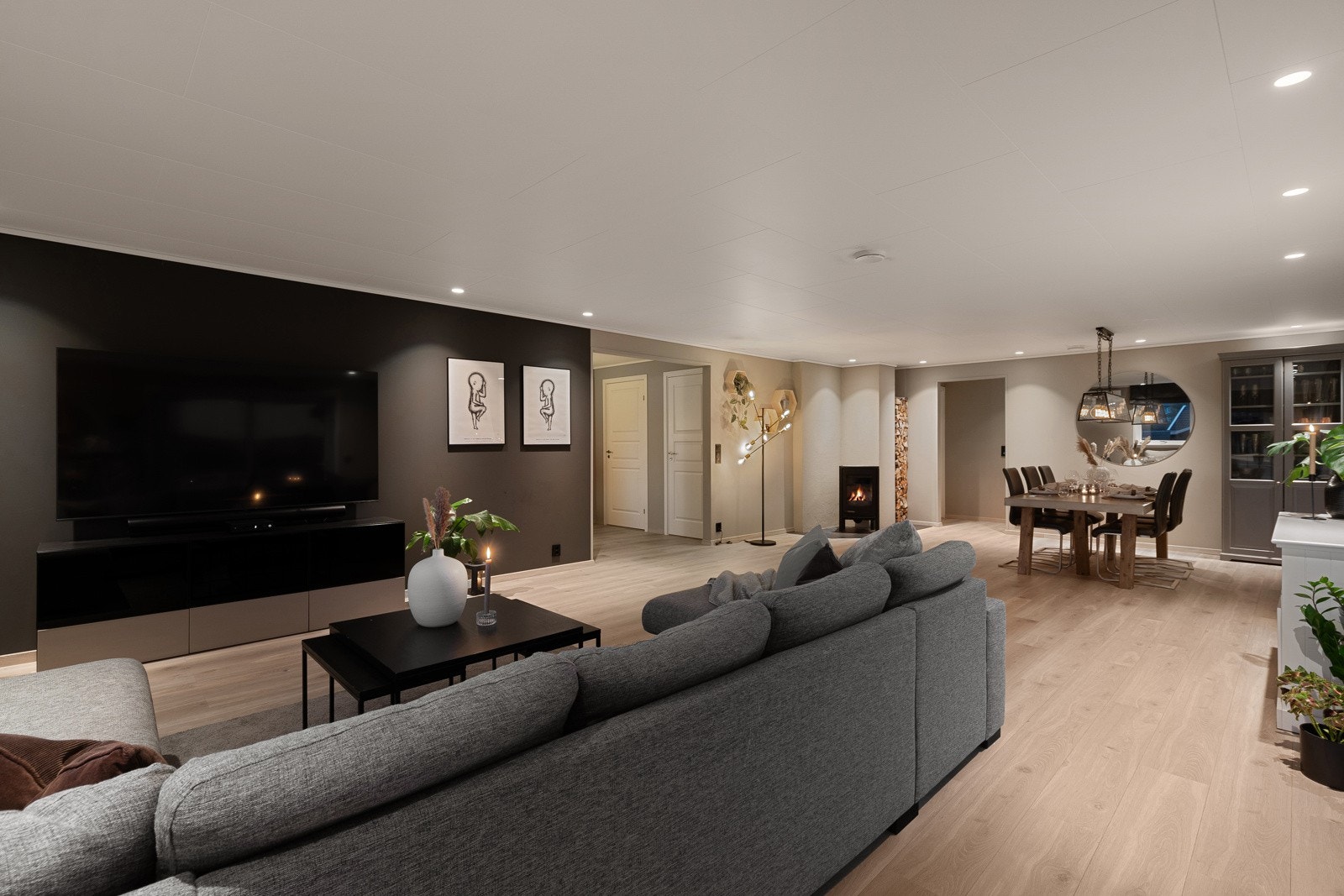 En innbydende og påkostet enebolig med god planløsning. Galleribilde