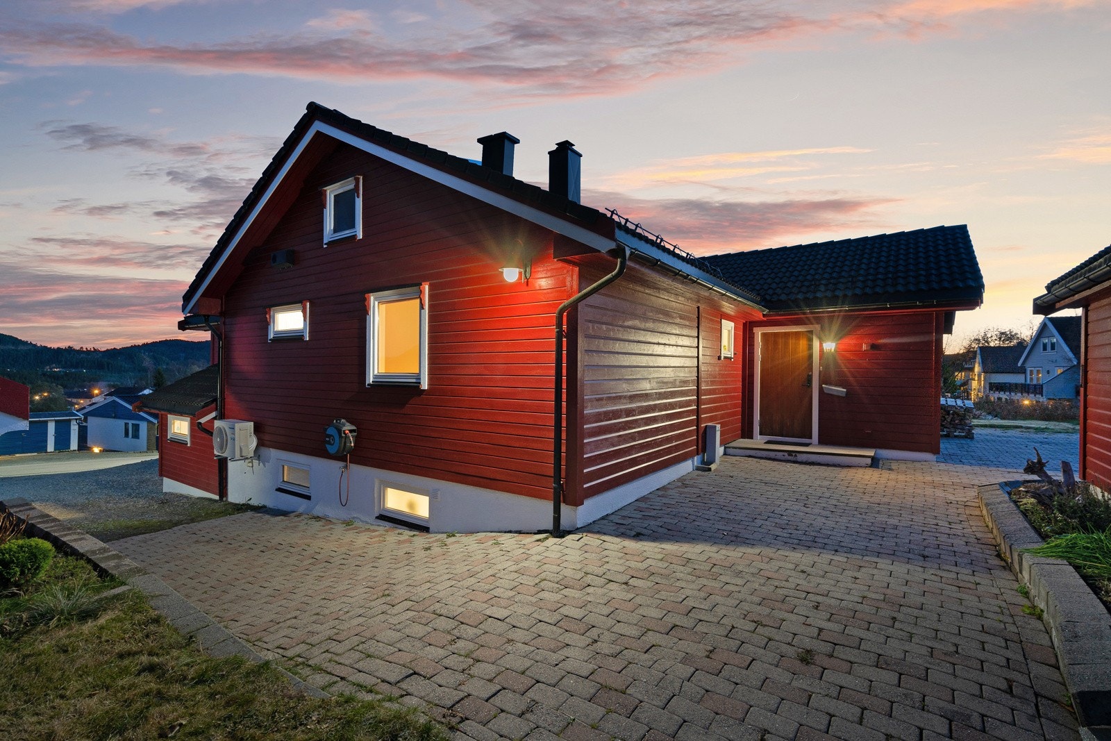 Det er to barnehager i nærområder - begge innenfor en radius på 0.5 km. Galleribilde