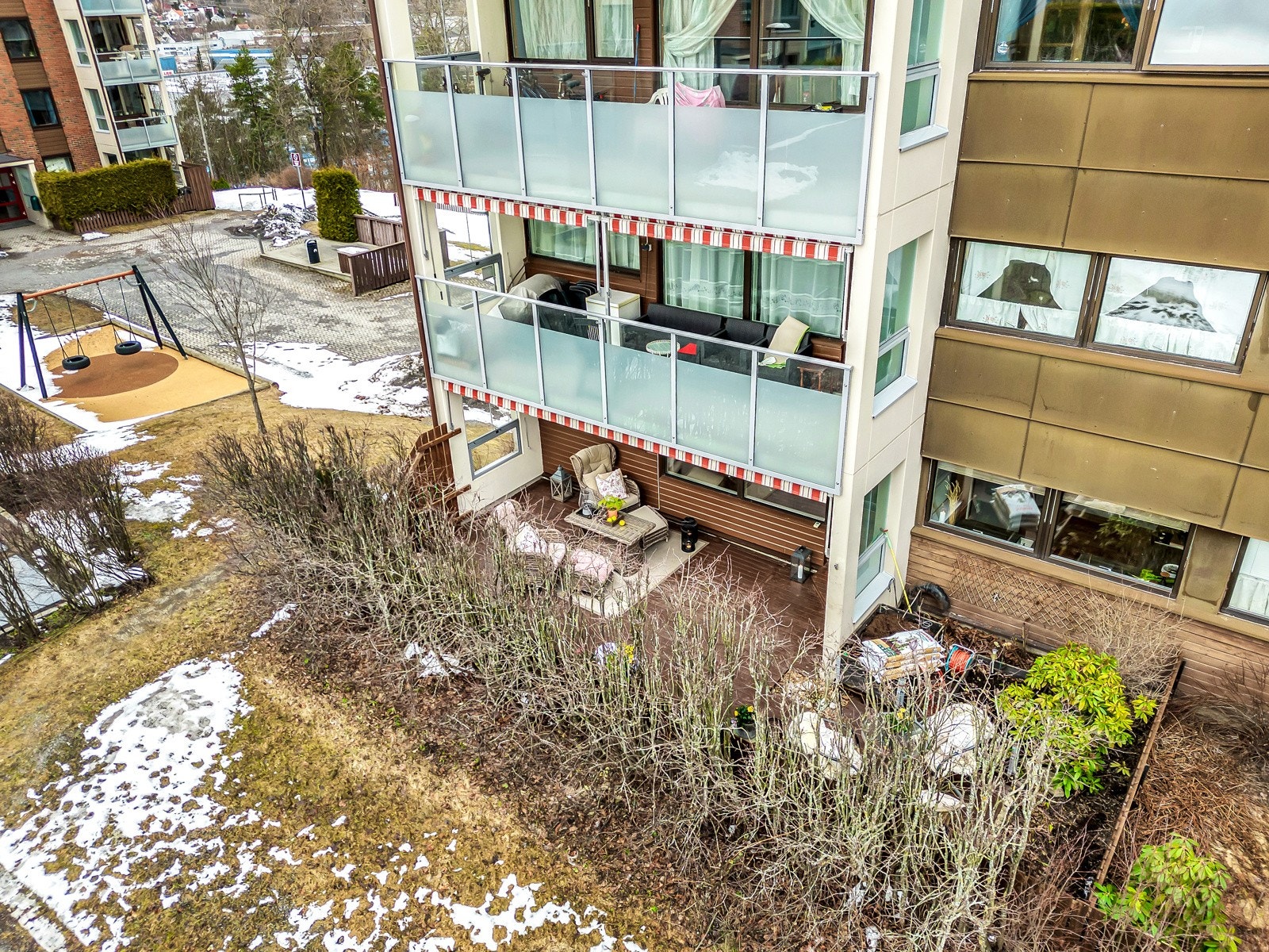 Romslig markterrasse på 38 kvm. Galleribilde