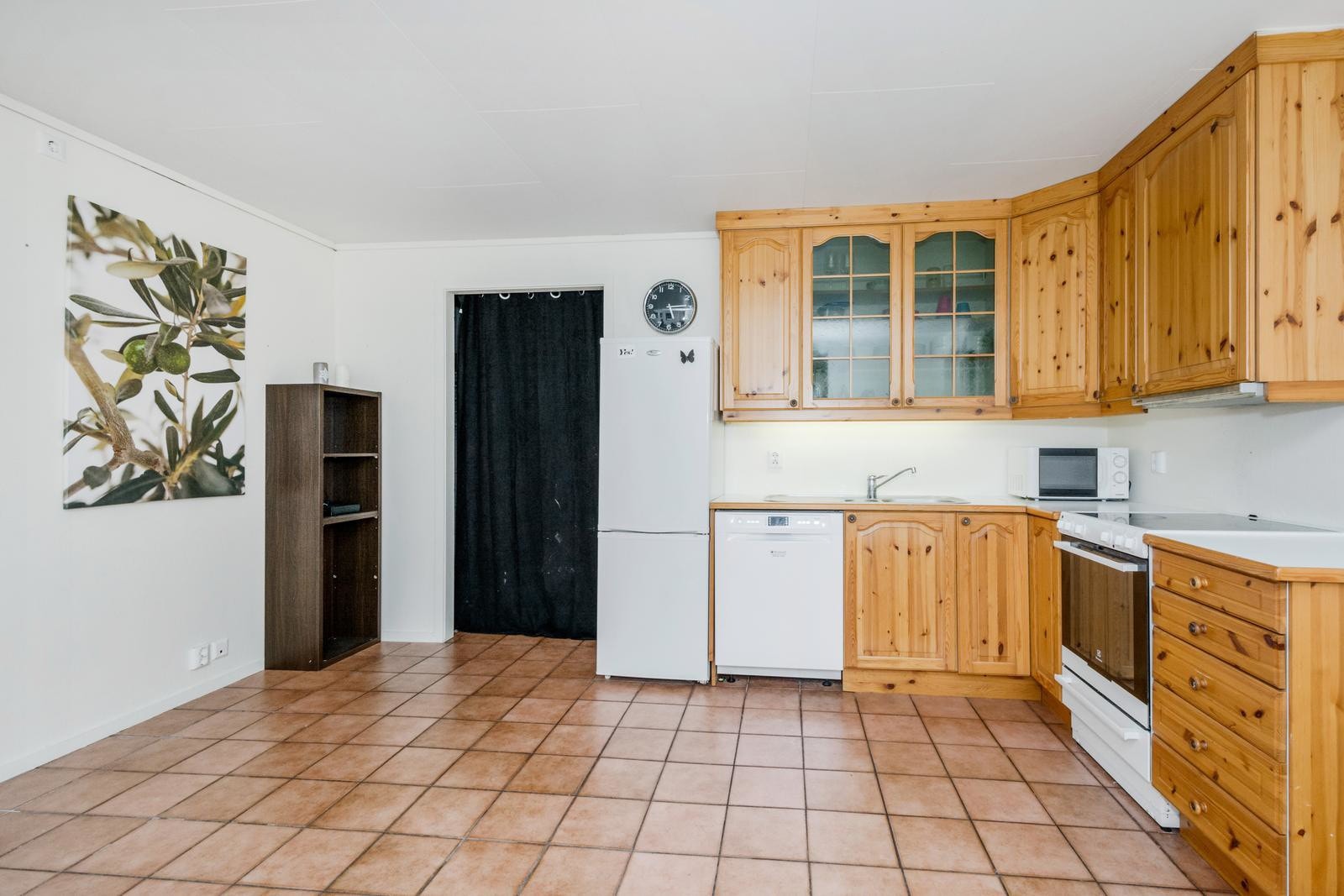 Underetasje i anneks Galleribilde