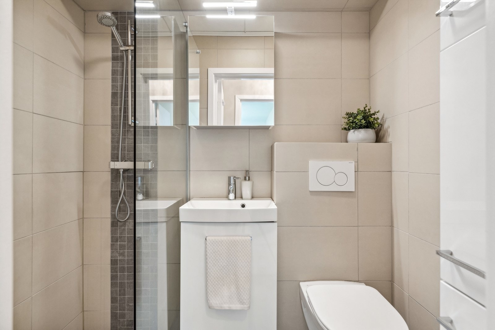 Flislagt baderom fra 2013. Galleribilde