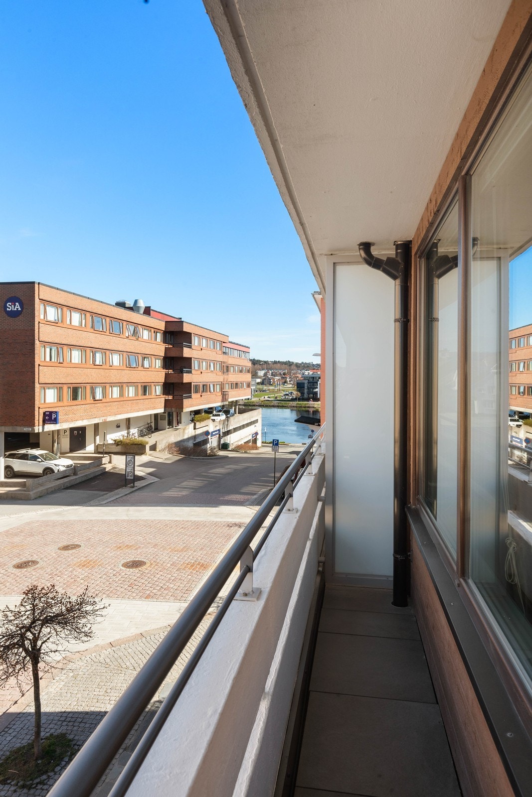Utsikt fra balkong. Galleribilde