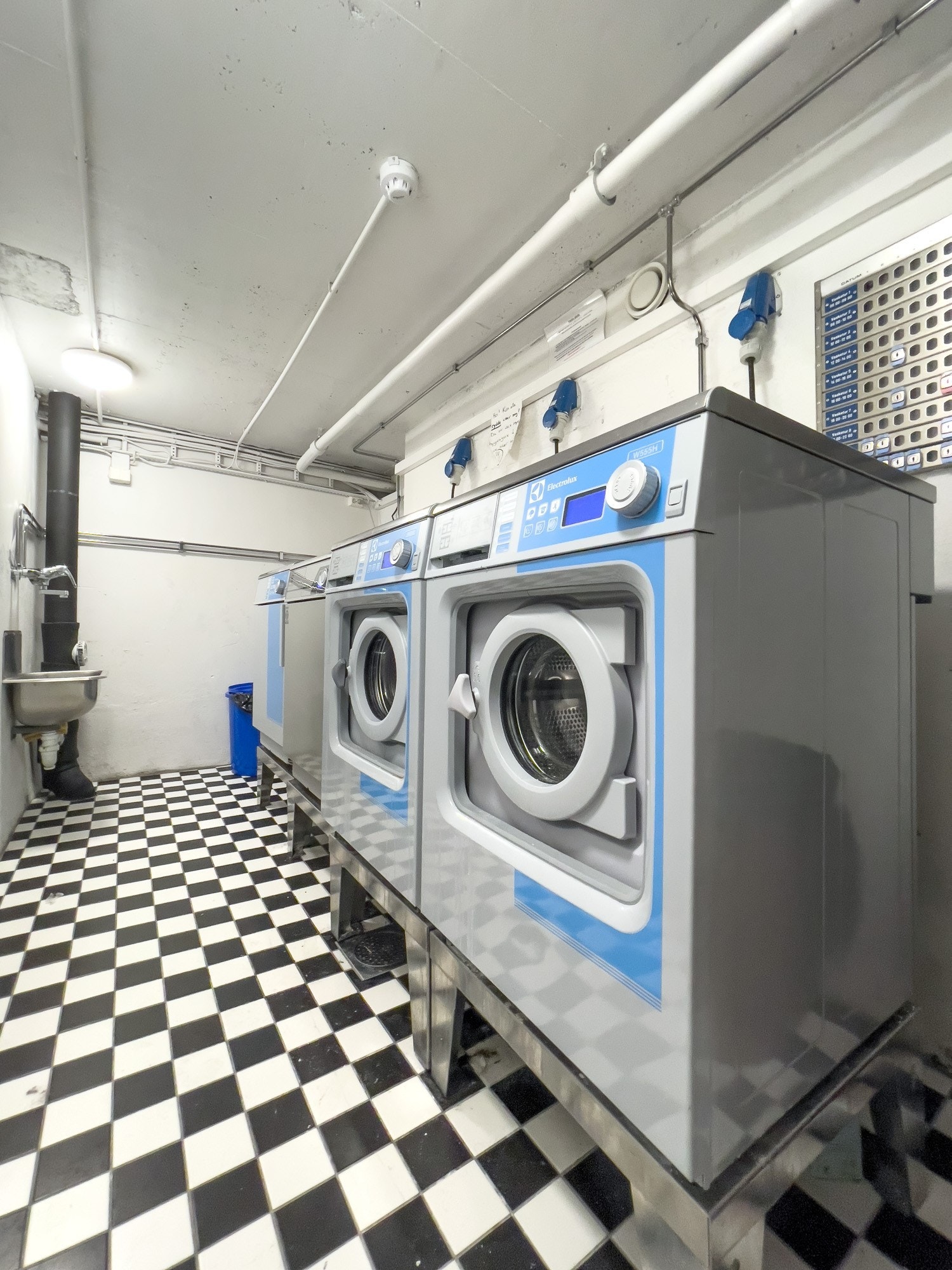 Hvis du ikke ønsker vaskemaskin i boligen så kan man benytte seg av fellesvaskeriet Galleribilde