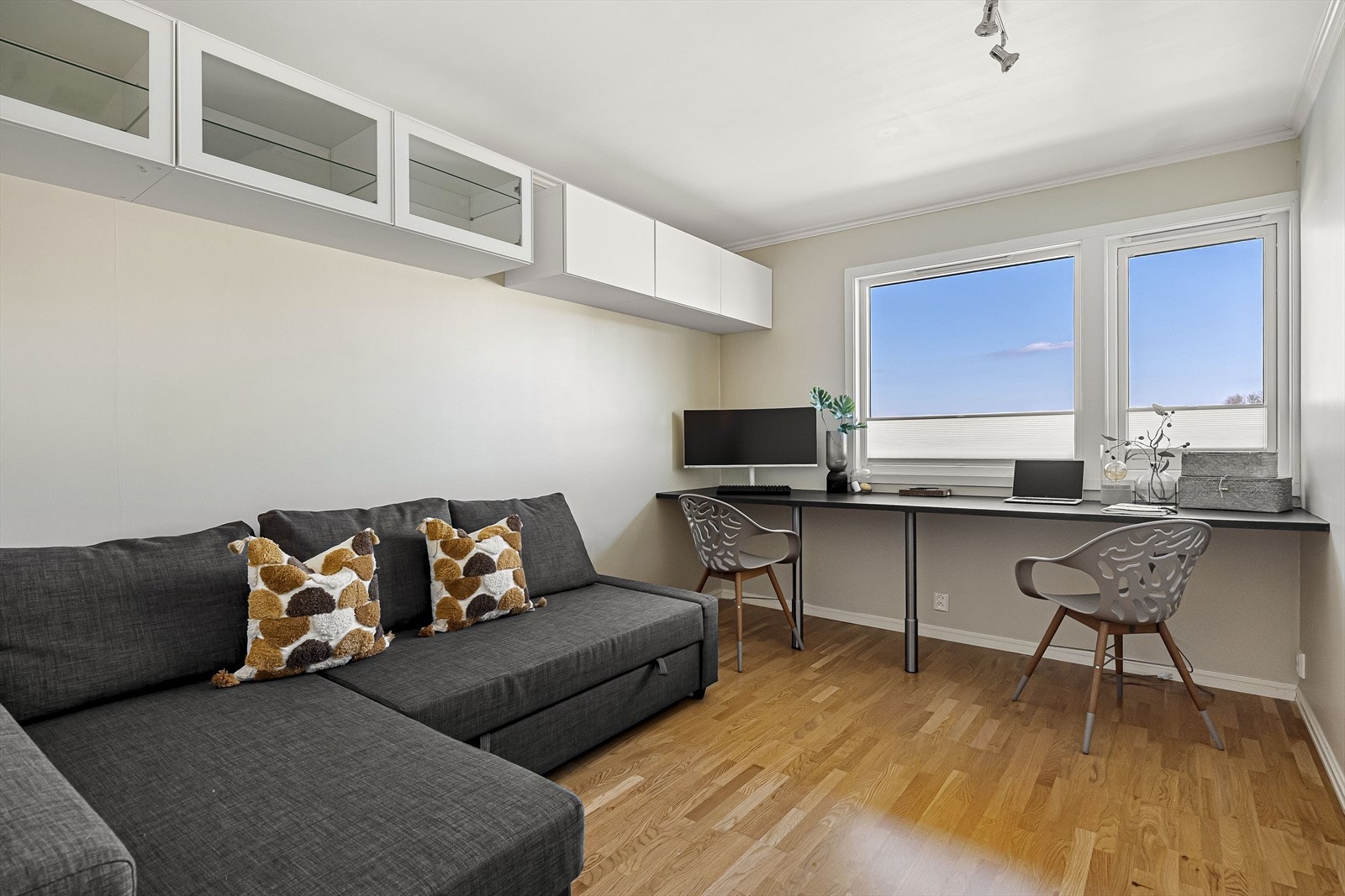 Soverom 3 brukes i dag som allrom/gjesterom/kontor Galleribilde