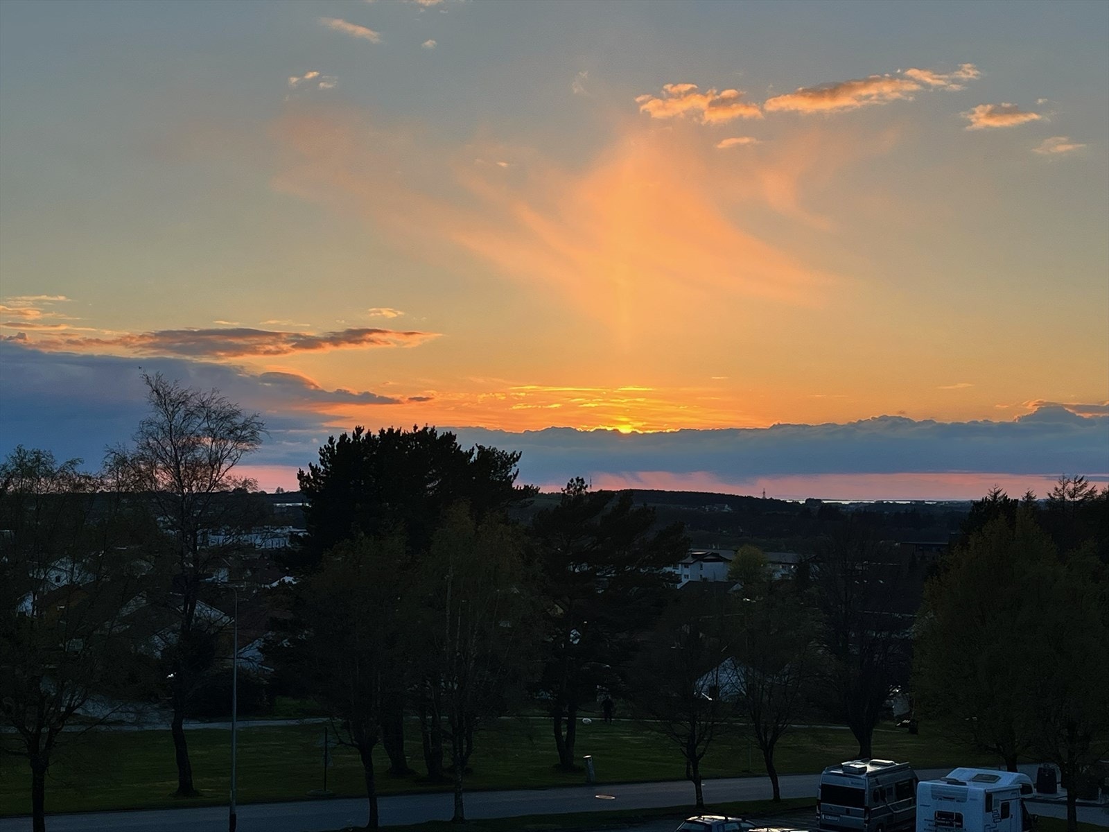 Solnedgang (privat foto) Galleribilde