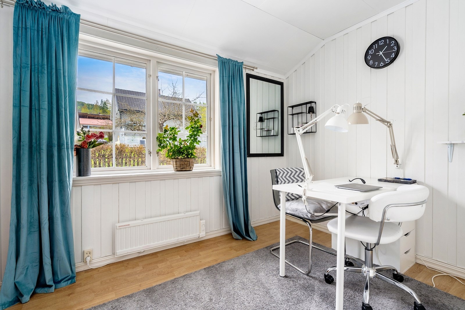 Kontor/soverom. Galleribilde